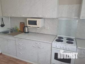 1-к квартира, посуточно, 41м2, 3/10 этаж