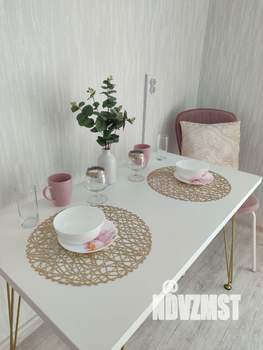 Студия квартира, посуточно, 27м2, 4/10 этаж