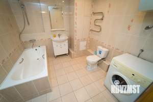 2-к квартира, посуточно, 72м2, 1/1 этаж