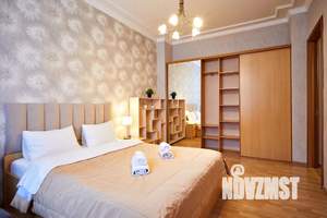 2-к квартира, посуточно, 65м2, 3/8 этаж