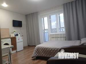 Студия квартира, посуточно, 30м2, 11/17 этаж