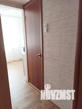 1-к квартира, посуточно, 35м2, 4/10 этаж