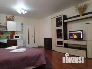 1-к квартира, посуточно, 42м2, 1/1 этаж