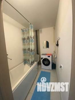 2-к квартира, посуточно, 40м2, 6/10 этаж