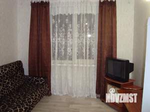 Студия квартира, на длительный срок, 17м2, 1/10 этаж