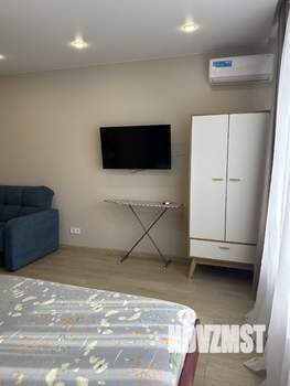 Студия квартира, посуточно, 35м2, 19/22 этаж