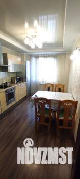 3-к квартира, посуточно, 105м2, 4/10 этаж