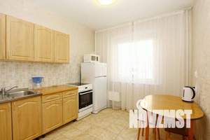 1-к квартира, посуточно, 43м2, 7/11 этаж