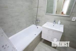 2-к квартира, посуточно, 45м2, 4/25 этаж