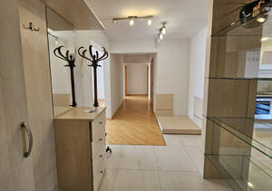 3-к квартира, на длительный срок, 112м2, 5/6 этаж