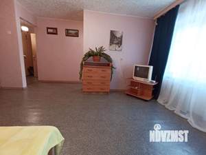 2-к квартира, посуточно, 48м2, 1/1 этаж