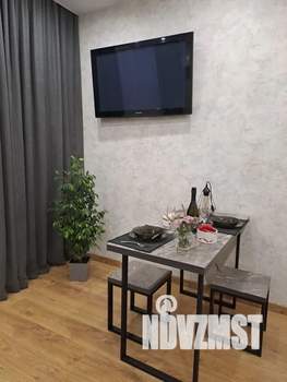 1-к квартира, посуточно, 40м2, 4/18 этаж