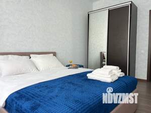 1-к квартира, посуточно, 50м2, 13/24 этаж