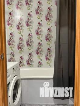 1-к квартира, посуточно, 41м2, 9/9 этаж