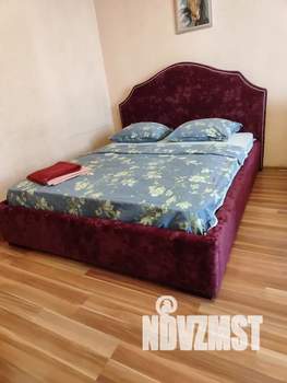 Студия квартира, посуточно, 43м2, 7/9 этаж