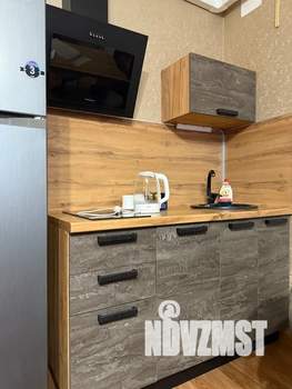 Студия квартира, посуточно, 35м2, 5/16 этаж