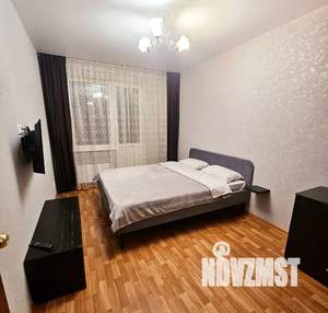 1-к квартира, посуточно, 35м2, 7/10 этаж