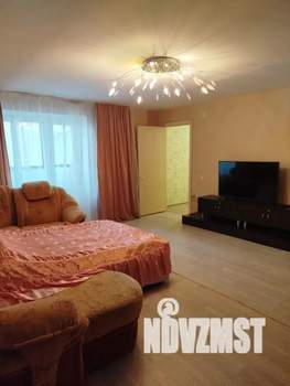 1-к квартира, посуточно, 40м2, 3/10 этаж
