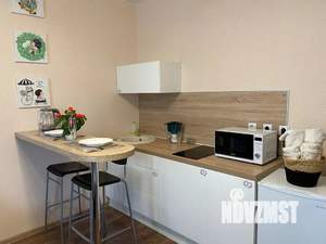 Студия квартира, посуточно, 30м2, 20/20 этаж