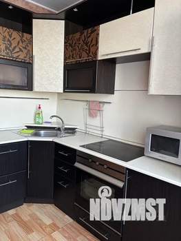 1-к квартира, посуточно, 43м2, 4/10 этаж