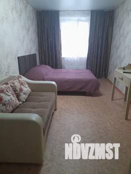 1-к квартира, посуточно, 34м2, 7/10 этаж