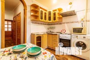 1-к квартира, посуточно, 48м2, 5/6 этаж