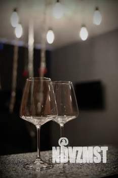 1-к квартира, посуточно, 37м2, 15/23 этаж