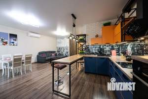 3-к квартира, посуточно, 106м2, 1/1 этаж