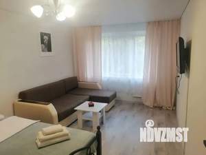 1-к квартира, посуточно, 37м2, 1/5 этаж