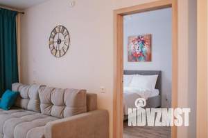 1-к квартира, посуточно, 37м2, 9/10 этаж