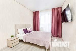 1-к квартира, посуточно, 43м2, 1/1 этаж