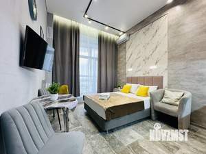 Студия квартира, посуточно, 33м2, 17/18 этаж