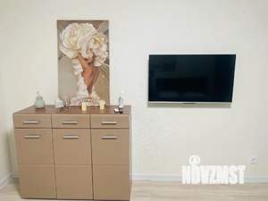 1-к квартира, посуточно, 43м2, 8/10 этаж