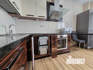 2-к квартира, на длительный срок, 68м2, 3/18 этаж