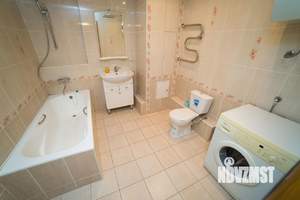 2-к квартира, посуточно, 72м2, 1/1 этаж