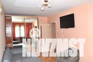 1-к квартира, посуточно, 32м2, 1/10 этаж