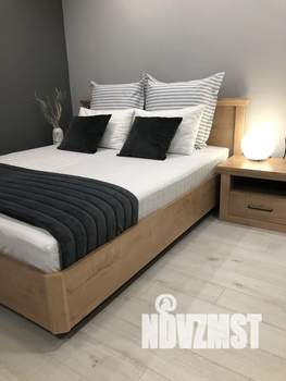 1-к квартира, посуточно, 40м2, 1/10 этаж