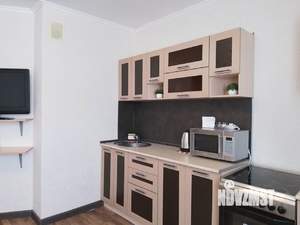 Студия квартира, посуточно, 32м2, 8/20 этаж