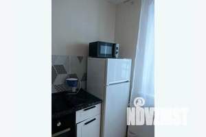 1-к квартира, посуточно, 33м2, 18/18 этаж