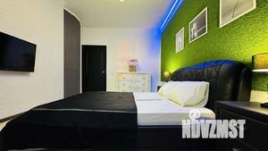 3-к квартира, посуточно, 100м2, 1/1 этаж