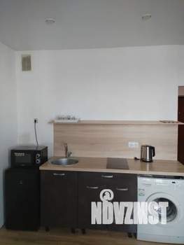 Студия квартира, посуточно, 30м2, 12/22 этаж