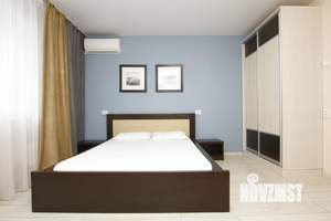 1-к квартира, посуточно, 43м2, 1/1 этаж