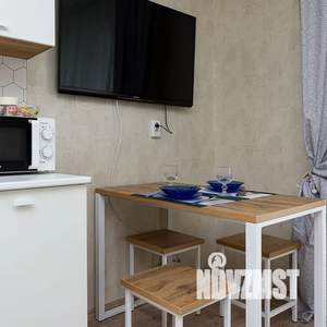 Студия квартира, посуточно, 27м2, 11/17 этаж