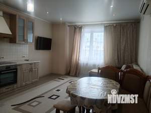 Студия квартира, на длительный срок, 70м2, 6/17 этаж