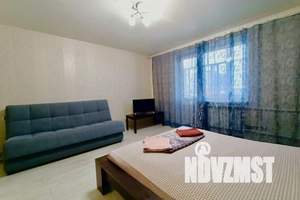 1-к квартира, посуточно, 43м2, 9/10 этаж