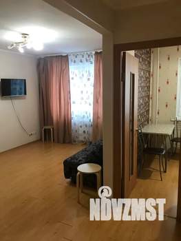 1-к квартира, посуточно, 38м2, 1/5 этаж