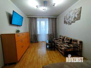 1-к квартира, посуточно, 38м2, 1/9 этаж