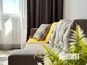 1-к квартира, посуточно, 52м2, 1/1 этаж