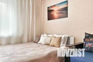 1-к квартира, посуточно, 42м2, 4/10 этаж