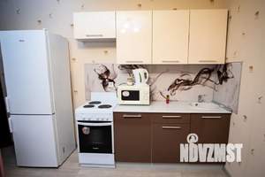 1-к квартира, посуточно, 30м2, 2/10 этаж